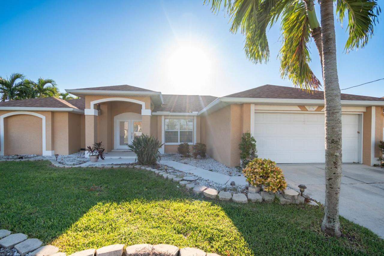 Serene 3-Bedroom Haven Near Sanibel Beach! Cape Coral Buitenkant foto