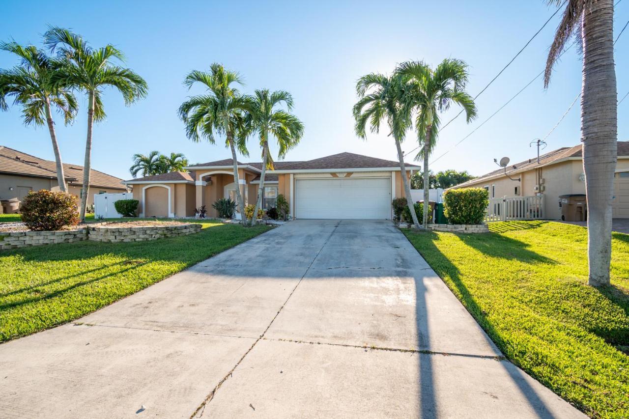 Serene 3-Bedroom Haven Near Sanibel Beach! Cape Coral Buitenkant foto